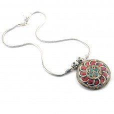 Oxidized Silver Toned Pendent Neckpiece In Red