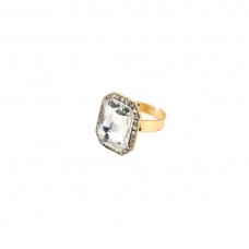 Off White Stone Ring With Princess Cut