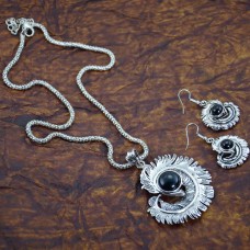Beautiful Silver Plated Pendant With Studded Earrings