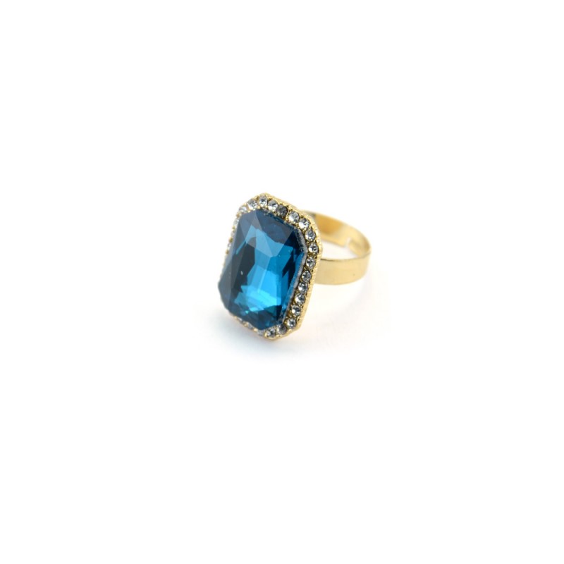 Sea Blue Stone Ring With Princess Cut